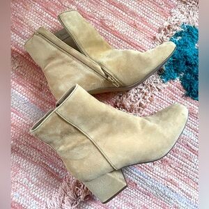 Steve Madden Davist Camel Suede Leather Ankle Booties